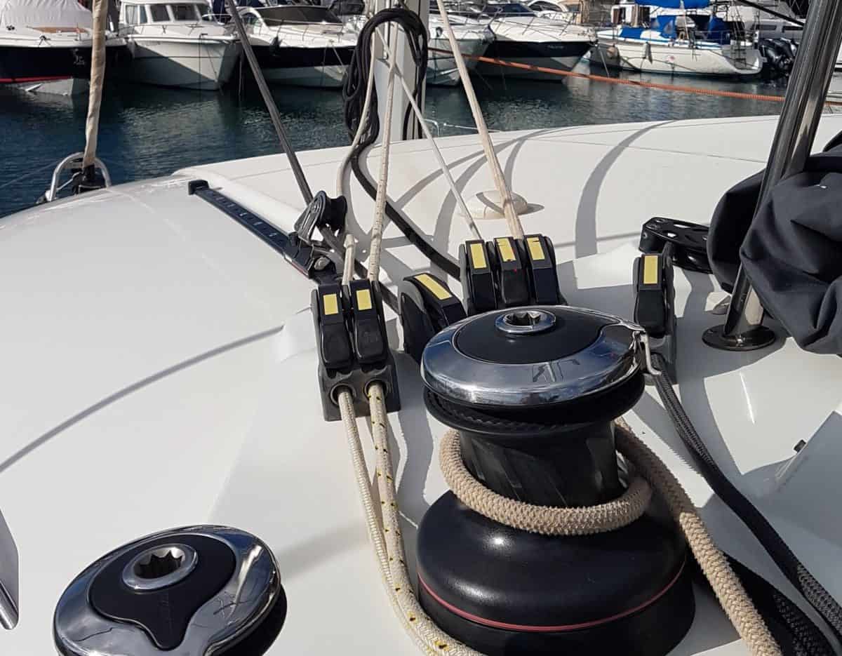 How to Solo Sail, 9 Essential Tips! Catamaran Freedom