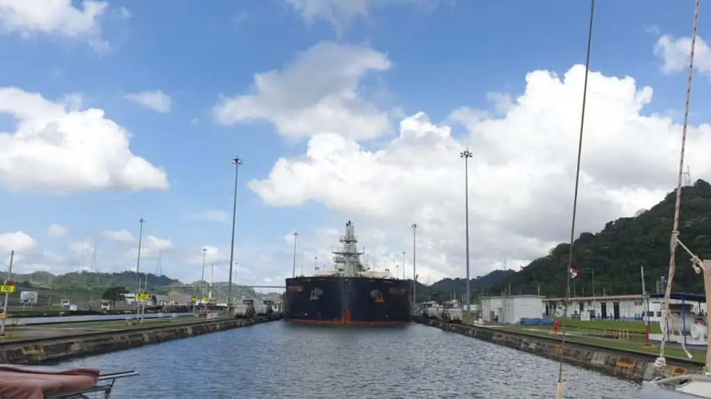 panama canal yacht