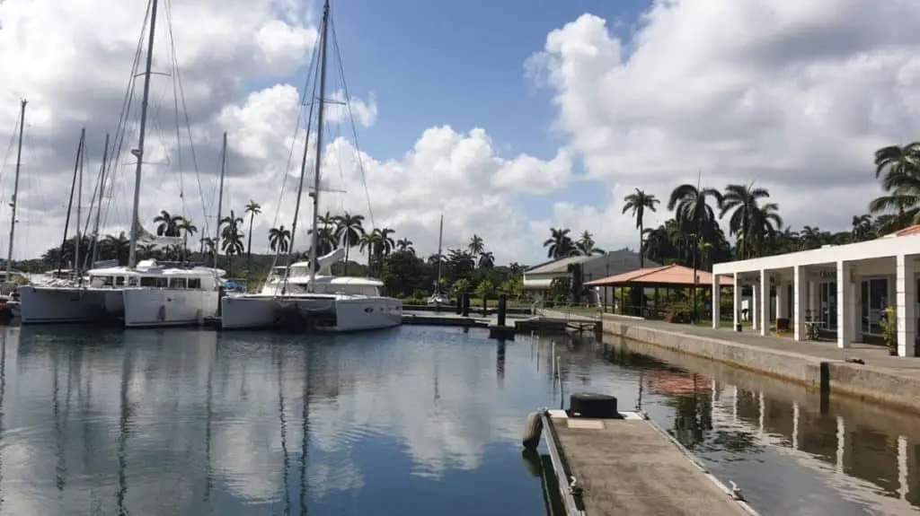 panama canal yacht