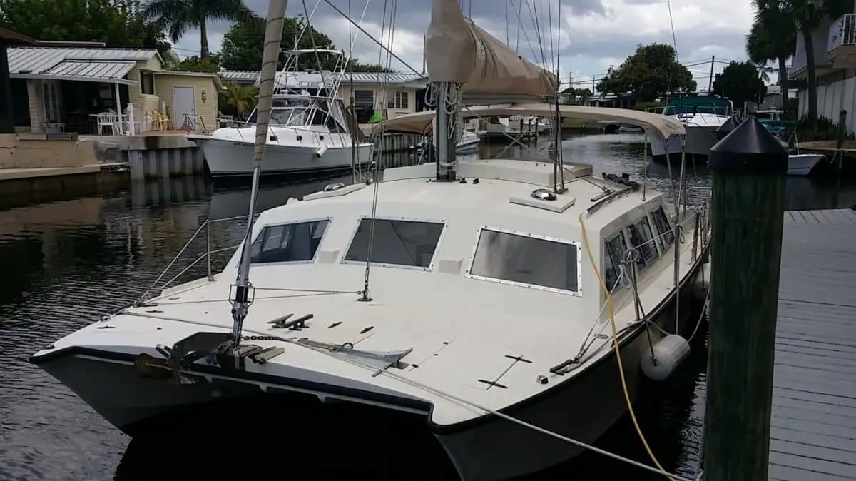 20 ft catamaran speed boat