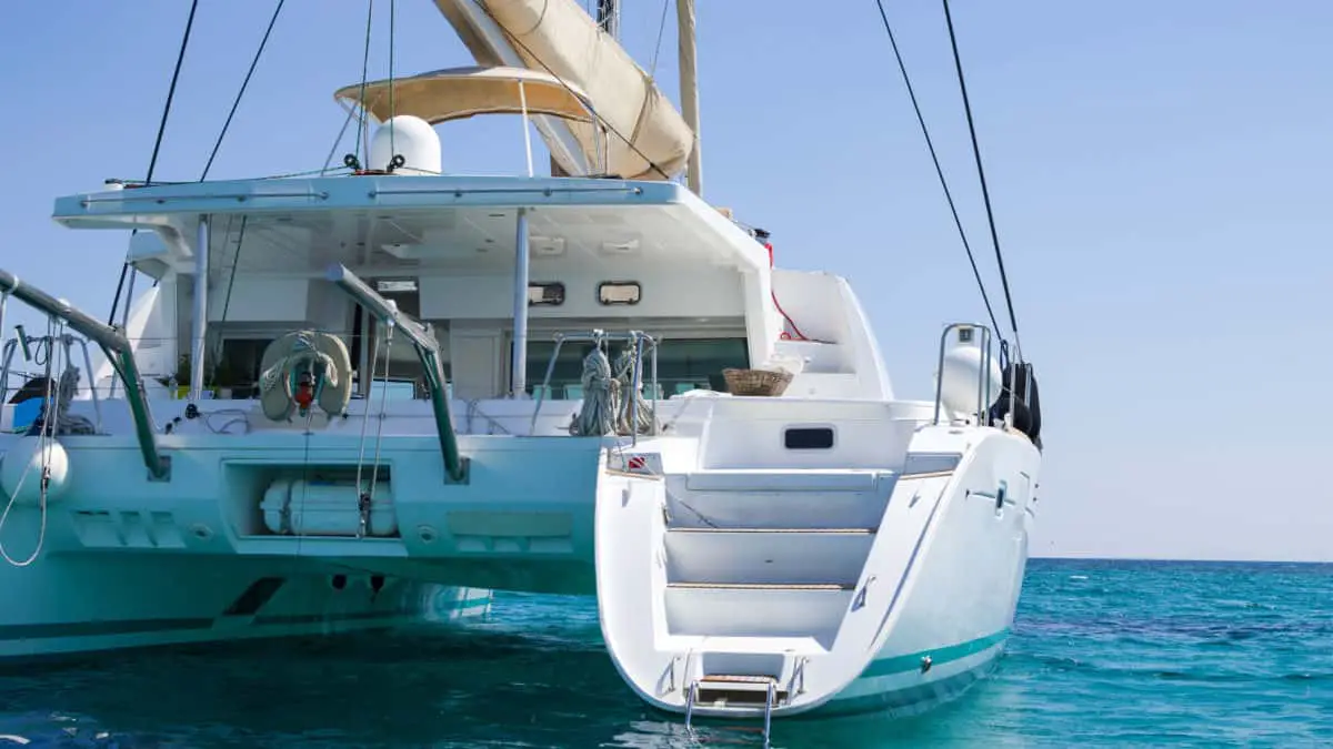 is sailing a catamaran difficult