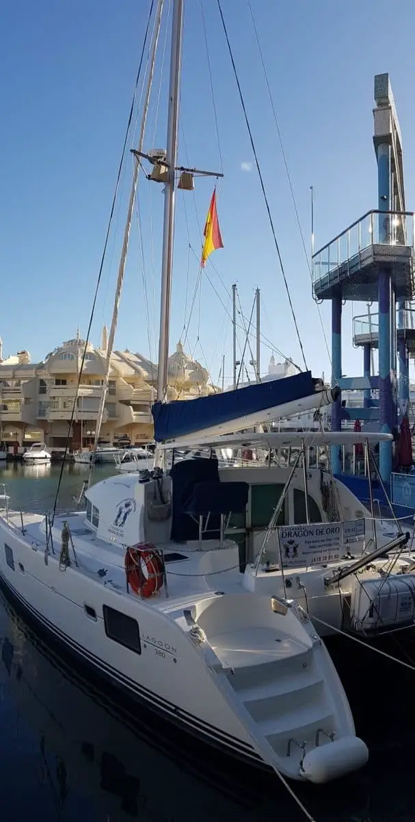 lagoon 30 catamaran