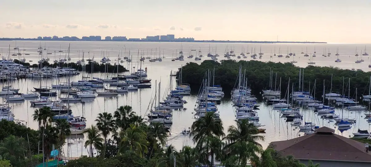 living on a sailboat in the keys