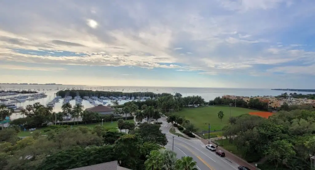 living on a sailboat in the florida keys