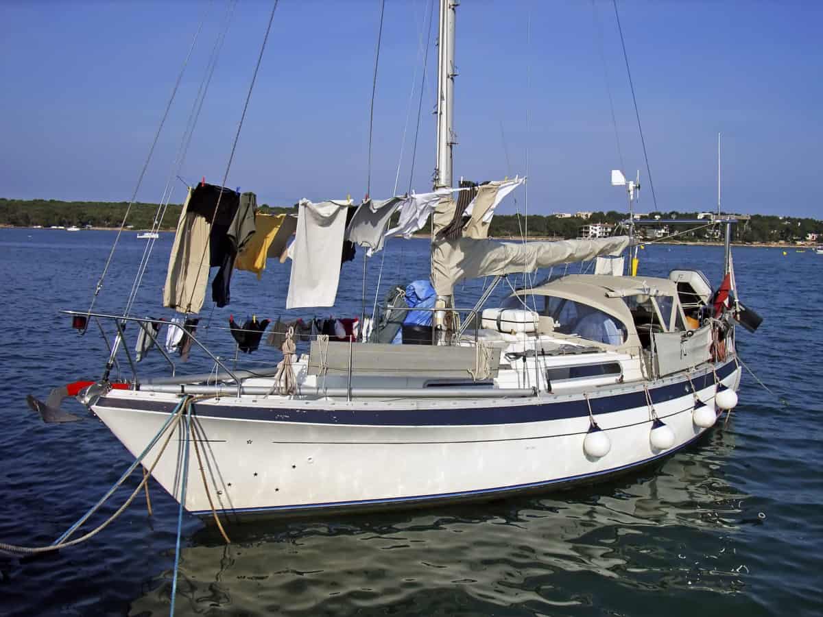 catamaran trawler boat